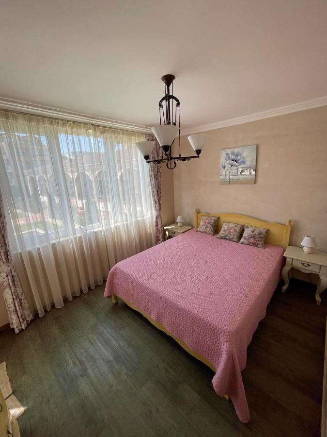 Provence Deluxe Apartment In Atia Resort Chernomorets Eksteriør billede