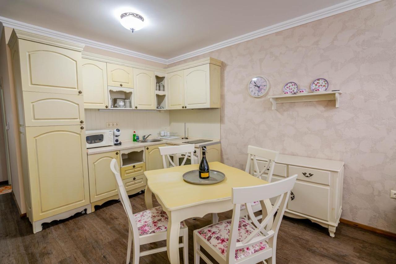 Provence Deluxe Apartment In Atia Resort Chernomorets Eksteriør billede